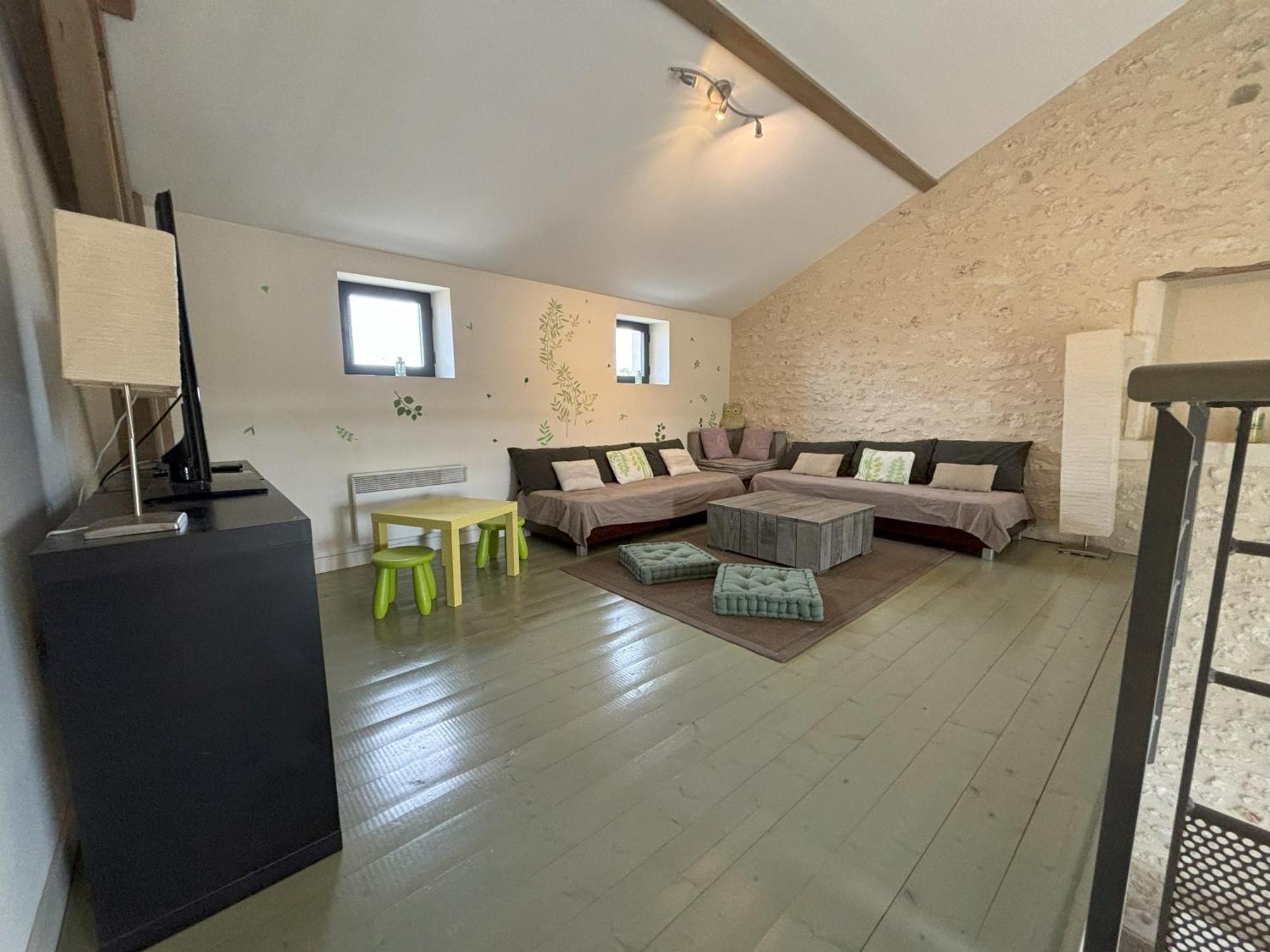 Le Domaine Des Aguins Guest House Saujon Exterior foto