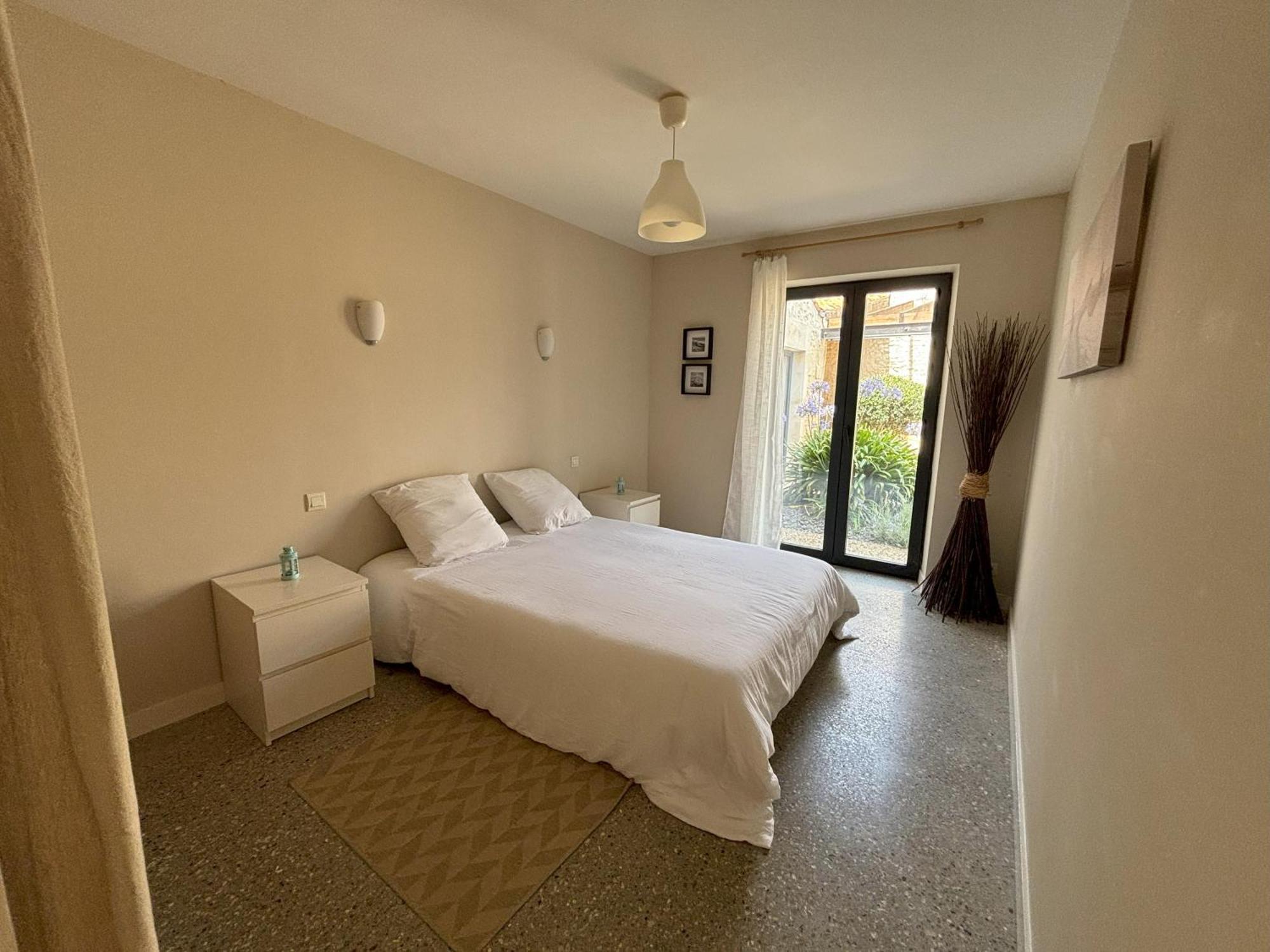 Le Domaine Des Aguins Guest House Saujon Exterior foto